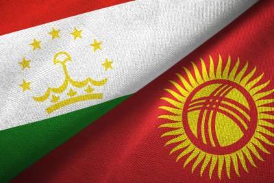 Кыргызстан и Таджикистан договорились прекратить огонь и отвести технику