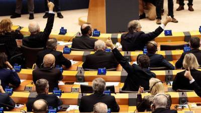 «Мало на что повлияет»: Европарламент принял антироссийскую резолюцию