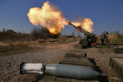 В ЛНР заявили об артиллерийском обстреле со стороны Украины