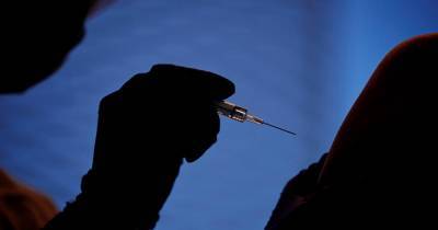 Два жителя Франции умерли из-за тромбоза после вакцинации AstraZeneca