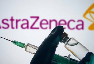Германия и Нидерланды остановили вакцинацию AstraZeneca людей младше 60 лет