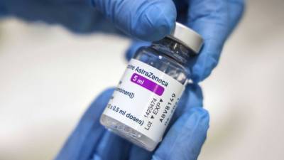 Два человека скончались после вакцинации AstraZeneca во Франции
