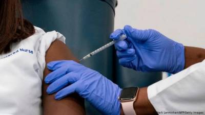 Власти США заявили о вакцинировании 20% населения страны