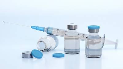 Два пациента во Франции умерли от тромбоза после прививки AstraZeneca