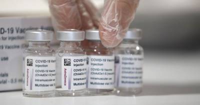 Во Франции зафиксировали 12 случаев тромбоза после вакцинации AstraZeneca