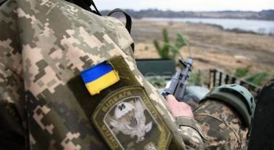 Обострение на Донбассе: 21 вражеский обстрел, трое раненых, среди них гражданский