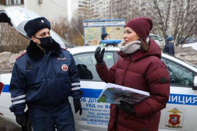 Российским автомобилистам назвали незаконные требования инспекторов ГИБДД