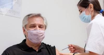 Вакцина обеспечит быстрое выздоровление при COVID: центр Гамалеи ответил лидеру Аргентины