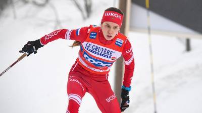 Истомина выиграла заключительную женскую гонку на чемпионате России