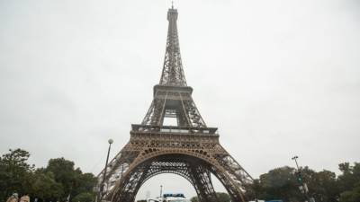 Третий локдаун: Франция лидирует по коронавирусу среди стран Европы