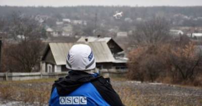 На Донбассе продолжаются обстрелы, боевики не отводят запрещенную технику, — ОБСЕ