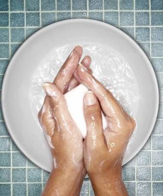 #Иммунитет: как правильно мыть руки (а не обрабатывать их гелем)