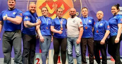 Калининградская сборная по армрестлингу завоевала десять наград чемпионата России