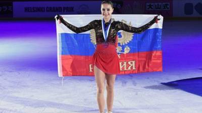 Олимпийская чемпионка Загитова трижды упала во время шоу Тутберидзе