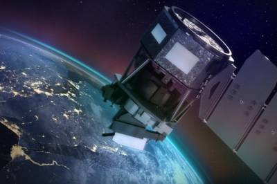 Минобороны молчит: российский военный спутник взорвался над Тихим океаном