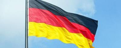 Сын Коля хочет лишить главу Минздрава Германии миллионов через суд