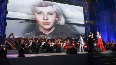 Дорога на Ялту: артисты из 15 стран споют на фестивале военной песни