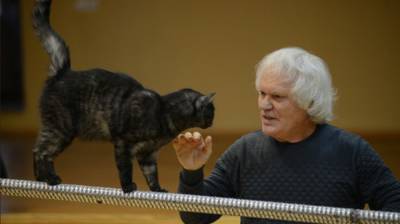Самовнушение помогло дрессировщику кошек Куклачеву одолеть ковид