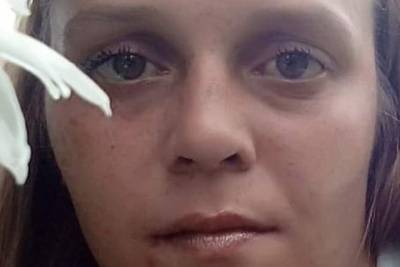 В Твери разыскивают молодую девушку с порванной мочкой уха