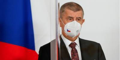 Премьер Чехии заявил, что ЕС «заставляет нас» начать переговоры с Россией о покупке вакцины Спутник V