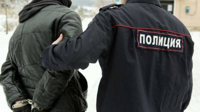 Полицейский из Калмыкии задержан за нападение на семью бизнесмена в Ростове