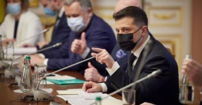 Зеленский сожалеет, что заседания СНБО проходят не каждый день