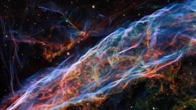 NASA показало снимок гигантского остатка сверхновой в созвездии Лебедя