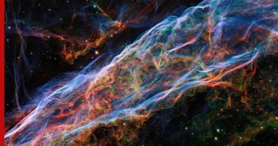 Телескоп Hubble сфотографировал остатки сверхновой