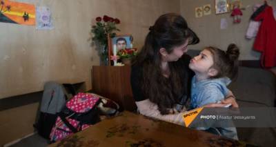 Когда в семье рождается не один герой: молодая вдова и трое сирот ищут свой дом в Карабахе