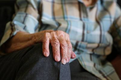 107-летняя жительница Сербии успешно привилась от коронавируса