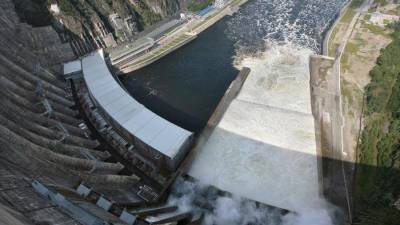 Полный ГЭС: бизнес попросил облегчить доступ к «зеленому» финансированию