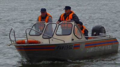 В Астраханской области спасатели предотвратили трагедию на реке Бузан