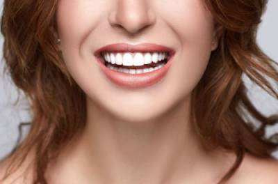 Почему желтеют зубы: пять необычных причин
