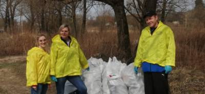 В Чехове на весенних субботниках жители собрали примерно три тысячи кубометров мусора