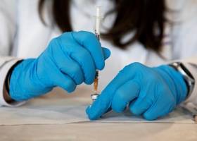 Израиль заявляет об обнаружении "индийского" штамма коронавируса: заразились даже вакцинированные