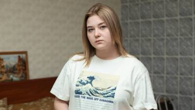 Нужна помощь: Машу Кондратову спасет операция на позвоночнике