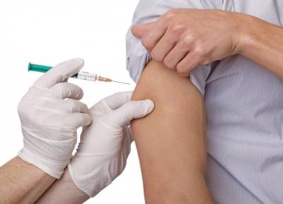 Более 48 тысяч ульяновцев сделали прививку от коронавируса