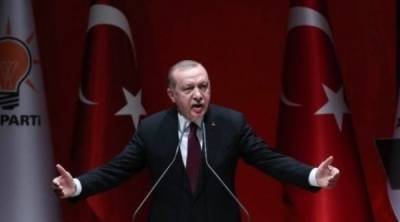 Раздражëн, но уязвим: Эрдоган избегает столкновения с США после заявления Байдена