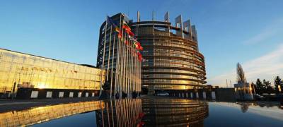 Европарламент призвал отказаться от покупки российского нефти и газа