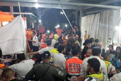 В Израиле в давке на религиозном празднике погибли 44 человека, более 100 раненых