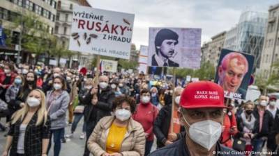 В Праге протестовали против пророссийского президента Чехии