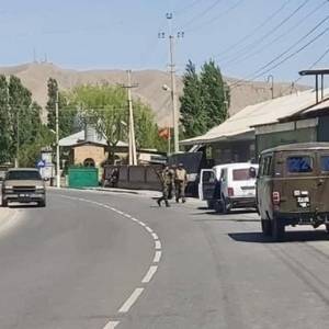 В Кыргызстане сообщают о гибели 13 человек в результате конфликта на границе