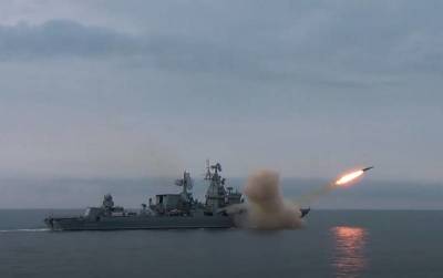 Флагман Черноморского флота крейсер «Москва» провёл стрельбы главным ракетным комплексом «Базальт»