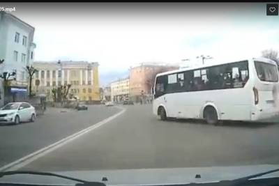 Полиция накажет водителей маршруток за «неадекватное» вождение в центре Рязани