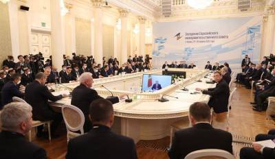Беларусь выступает за скорейшее устранение барьеров для свободного движения товаров и услуг - Роман Головченко