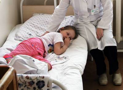 Роспотребнадзор выясняет причины массового отравления детей в Кирове