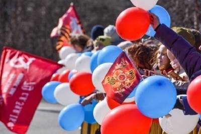 Спикер Мурманской облдумы поздравил северян с наступающими праздниками