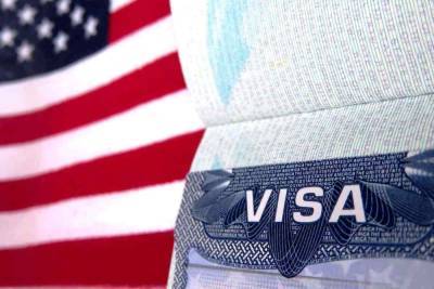 Посольство США в Москве прекращает выдачу всех виз, кроме дипломатических
