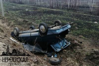 Костромские ДТП: возле Нерехты уснувший за рулем водитель опрокинулся в кювет