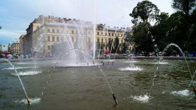 Сезон фонтанов откроется в Петербурге 1 мая